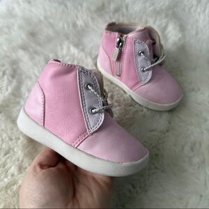 UGG Australia Baby Kristjan Pink Leather Chukka Boots Size 4 / 5